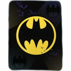 Brand new ???? Warner Brothers Batman Night Escape Throw ????