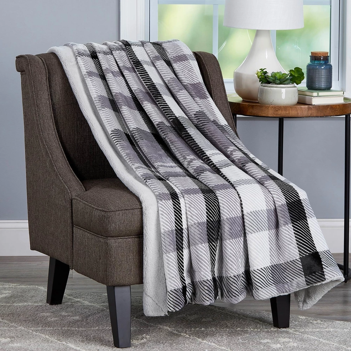 Buy ❤️ Lavish Home Plaid Faux Fur Throw Blanket 60 In. X 70 In. ???? 5 Buy ❤️ Lavish Home Plaid Faux Fur Throw Blanket 60 In. X 70 In. ???? - Image 3