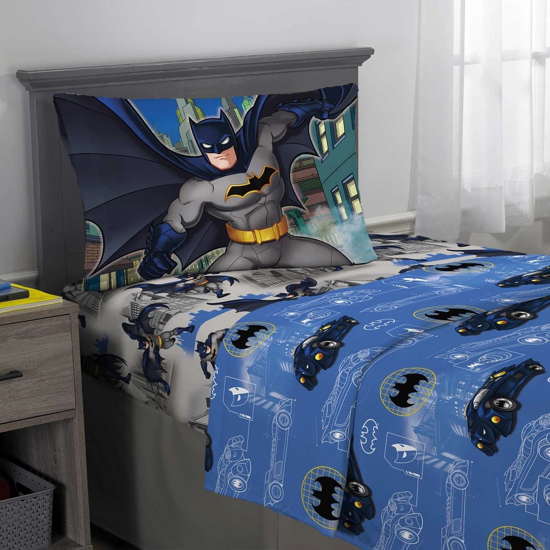Top 10 ???? Warner Brothers Warner Bros. Batman Into Action Twin Sheet Set ???? 4 Top 10 ???? Warner Brothers Warner Bros. Batman Into Action Twin Sheet Set ???? - Image 2